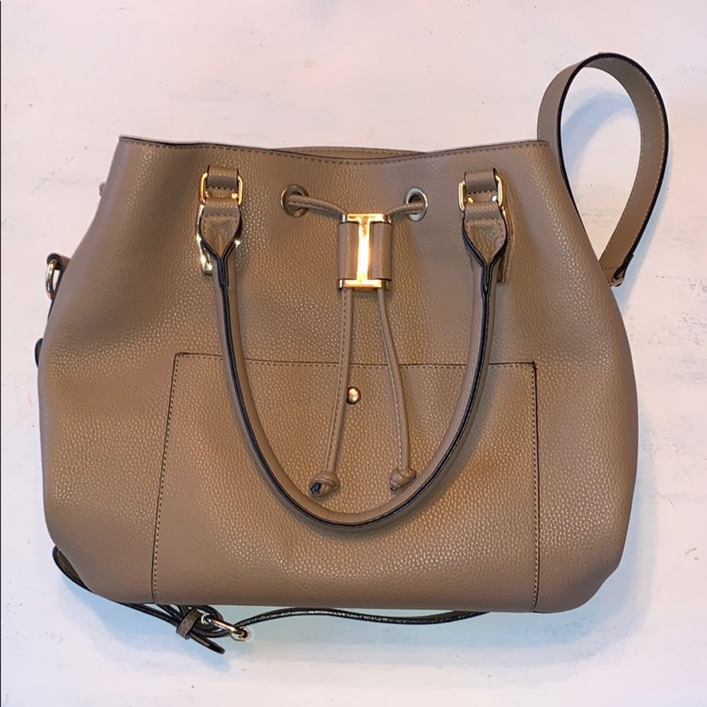 // NWOT Tan Pebbled Leather Handbag //